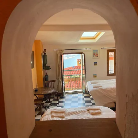 Apartament House Old Town 50m From Beach&shop Mentona